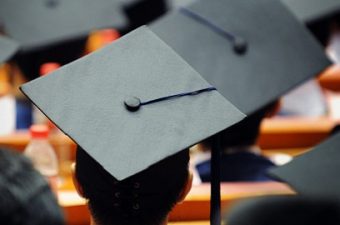 capelos alunos undergrad