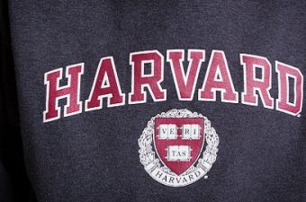 moletom harvard