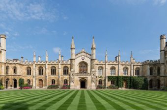 universidade de cambridge, no reino unido