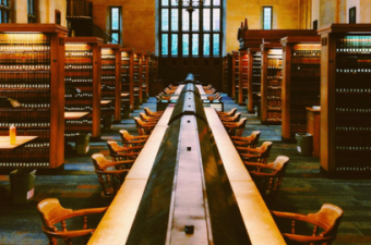 Interior da Universidade de Cornell, nos Estados Unidos