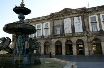prédio da Universidade do Porto