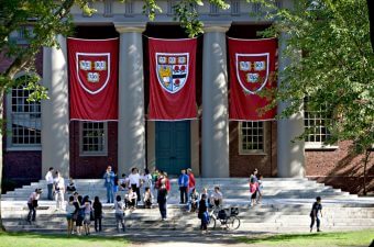 passos para estudar no exterior