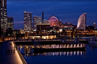 Yokohama à Noite - bolsas MEXT