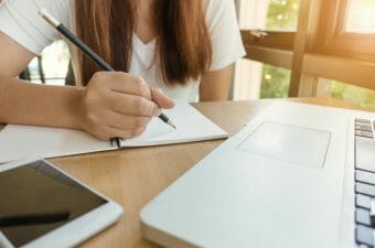 dificuldades ao aprender um idioma