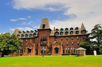 Universidade de Hampton - Universidades historicamente negras