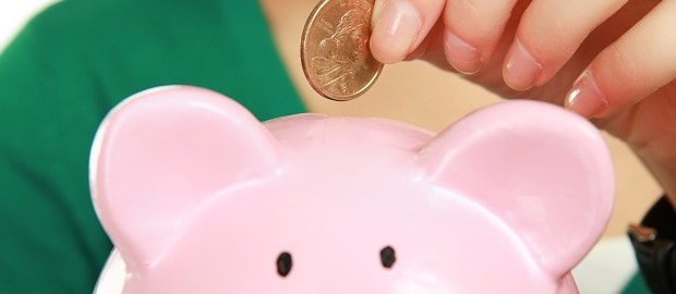 10 dicas financeiras para economizar dinheiro enquanto estudar fora
