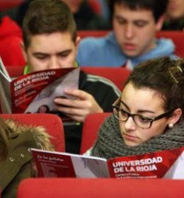 estudantes do curso de espanhol da Universidade de la Rioja, na Espanha