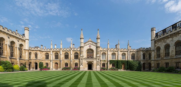 Cambridge oferece bolsas integrais para PhD