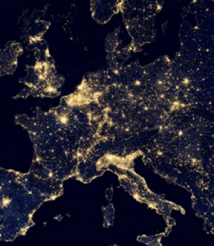 Europa iluminada à noite
