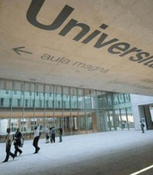 Campus da Universita Bocconi, em Milão, Itália