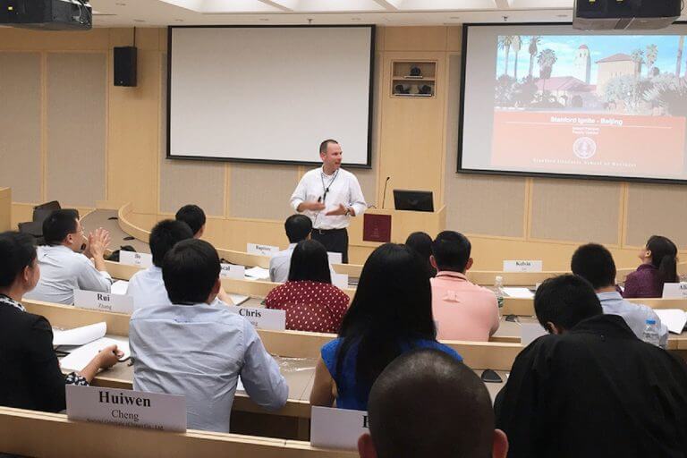 E se você pudesse fazer um curso presencial de Stanford no Brasil? E se você pudesse fazer um curso presencial de Stanford no Brasil?