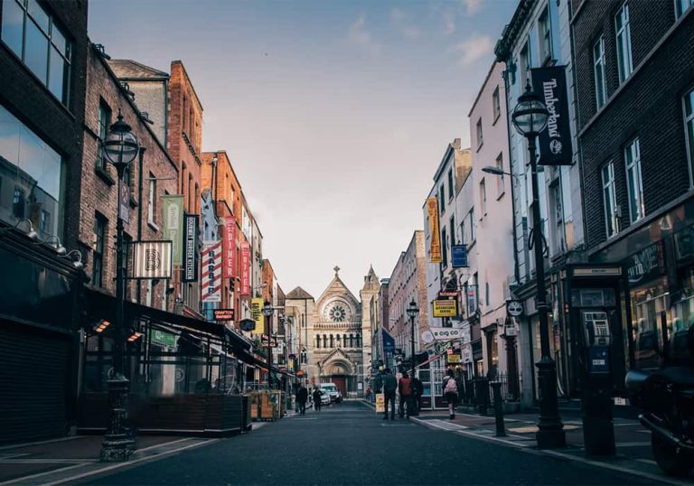 SEDA College oferece bolsas de até 100% para estudar inglês na Irlanda e realiza live de orientação SEDA College oferece bolsas de até 100% para estudar inglês na Irlanda e realiza live de orientação