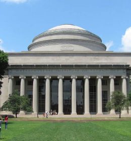 MIT lidera ranking de melhores cursos de engenharia do mundo