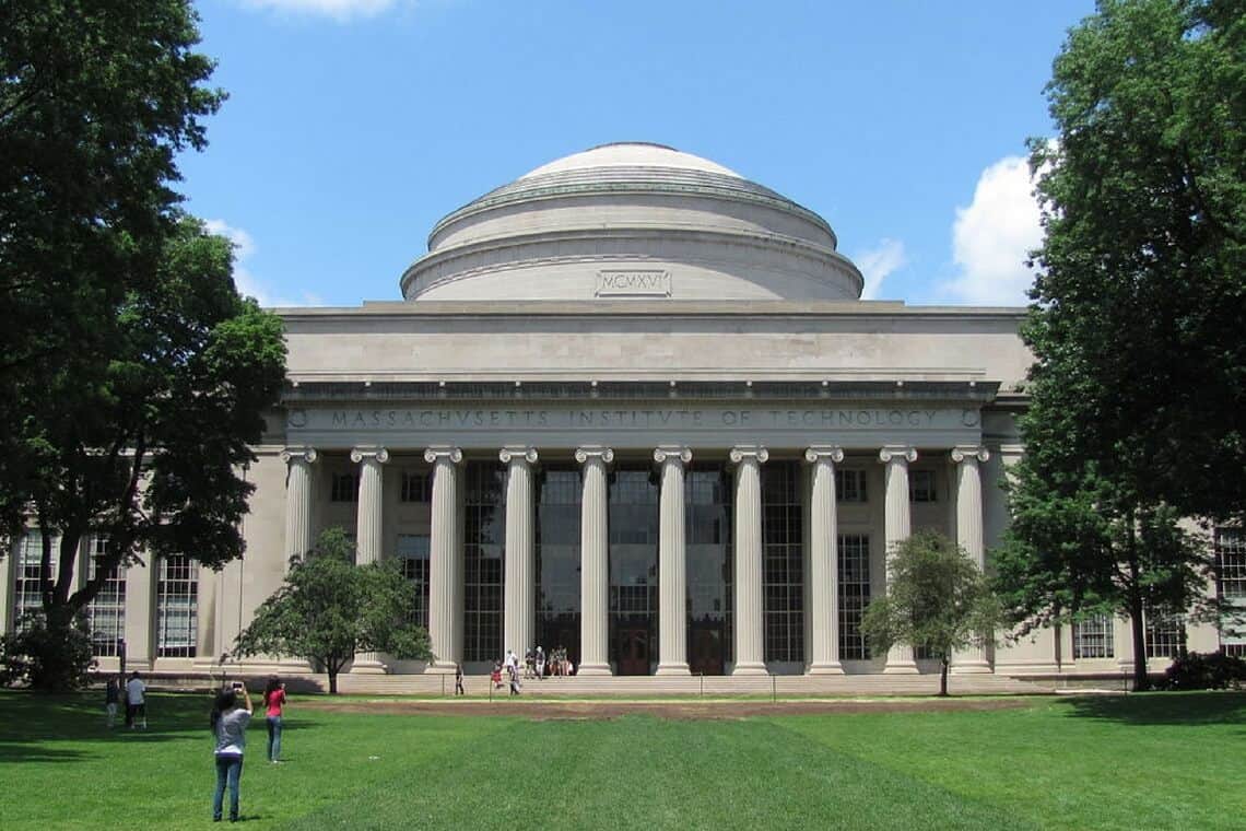 MIT lidera ranking de melhores cursos de engenharia do mundo
