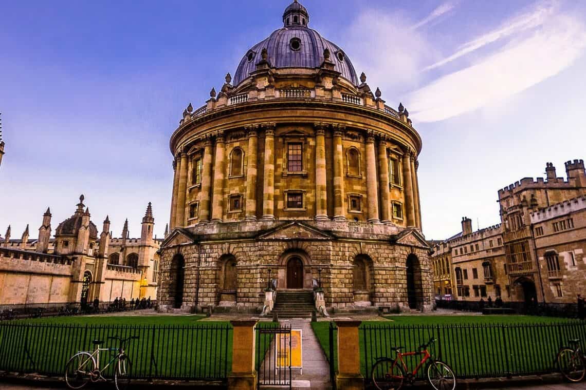 Oxford está entre as melhores universidades do Reino Unido