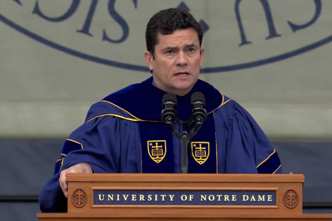 Sérgio Moro discursa na Universidade de Notre Dame