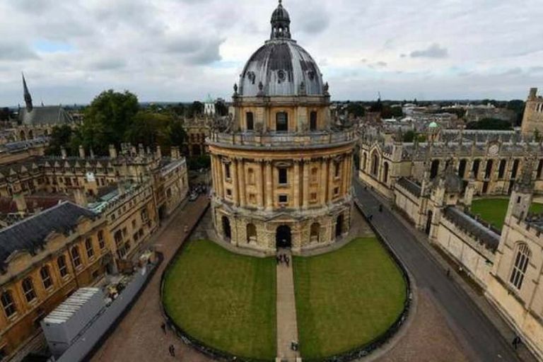 Você passaria em uma entrevista para estudar na Universidade de Oxford?