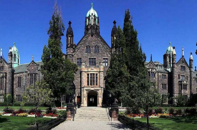 Universidade de Toronto integra o CALDO, grupo de melhores universidades canadenses