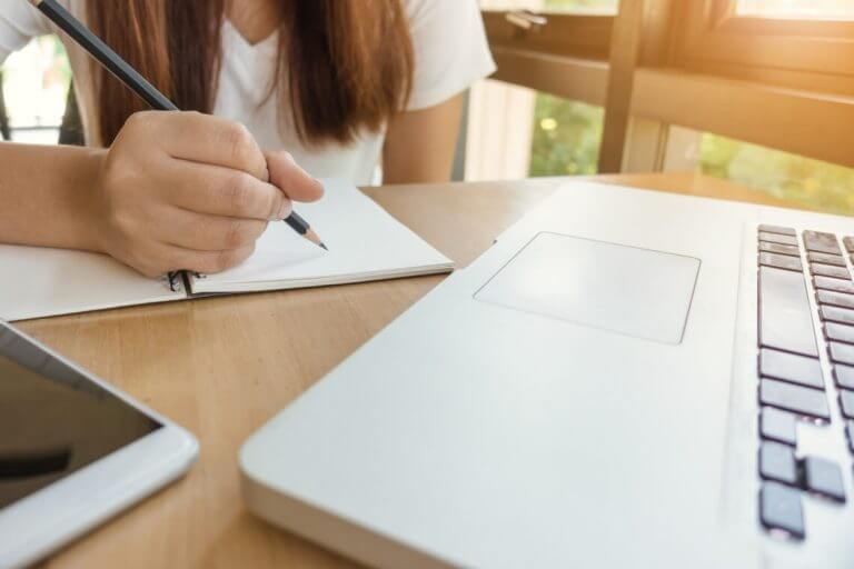 5 ferramentas online para melhorar seu essay de candidatura