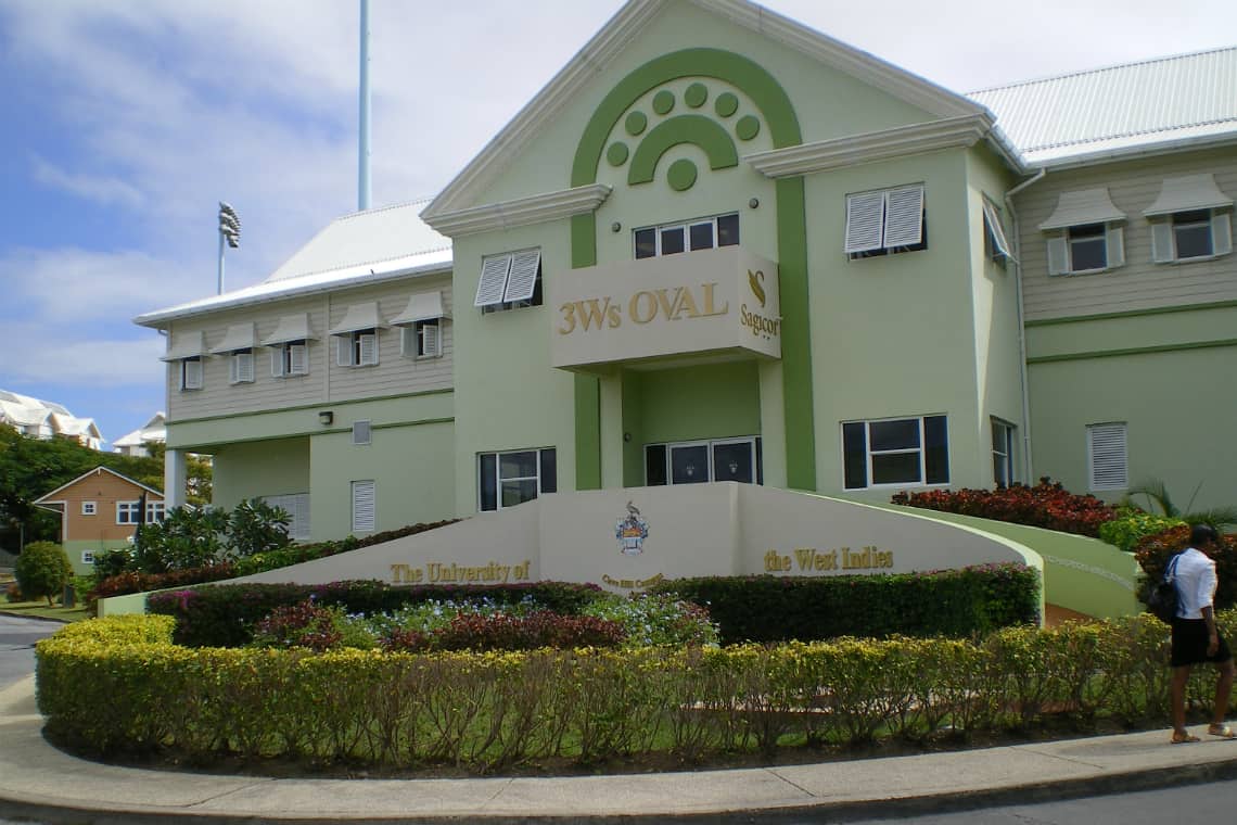 Universidade das Índias Orientais (UWI) - Estudar no Caribe