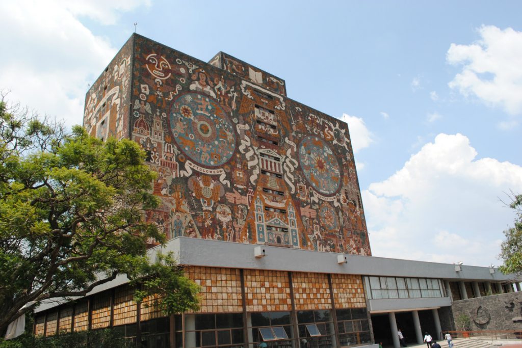 UNAM - Universidade Nacional Autônoma do México
