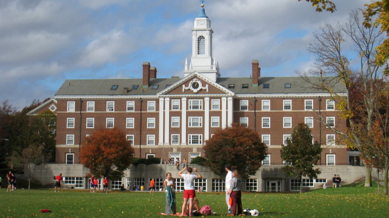 Radcliffe Yard - bolsas para pesquisa em Harvard