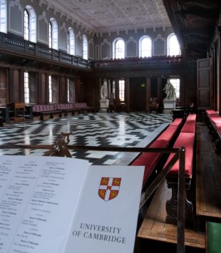Universidade de Cambridge - concurso de redação