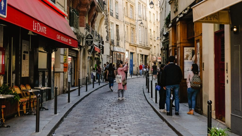 Rua de Paris - bolsas eiffel