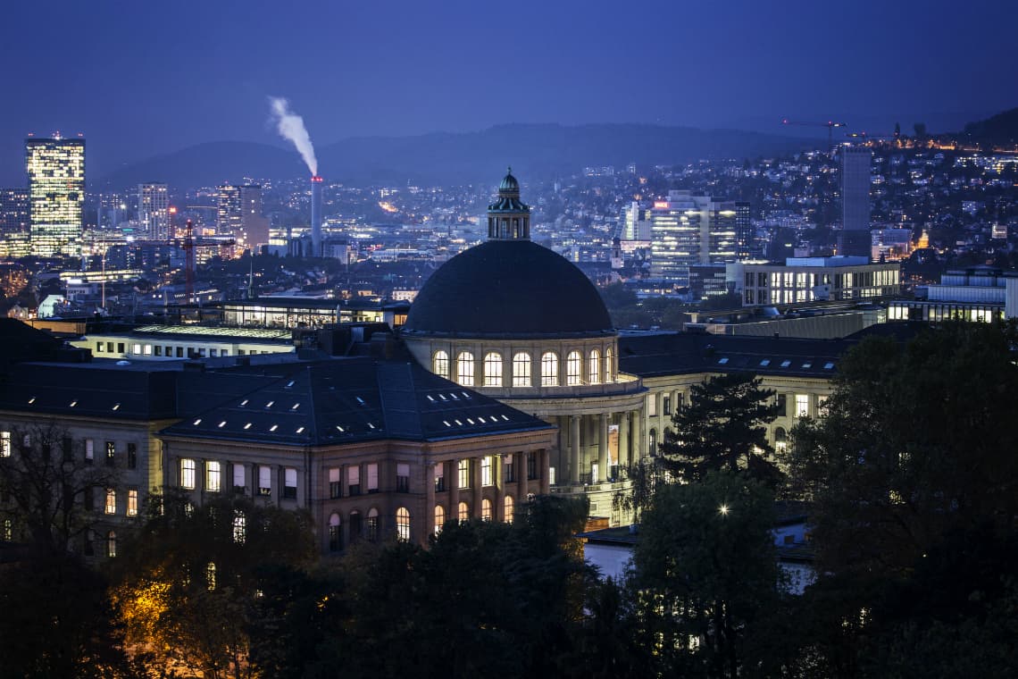 ETH Zurich - bolsas para cursos de verão