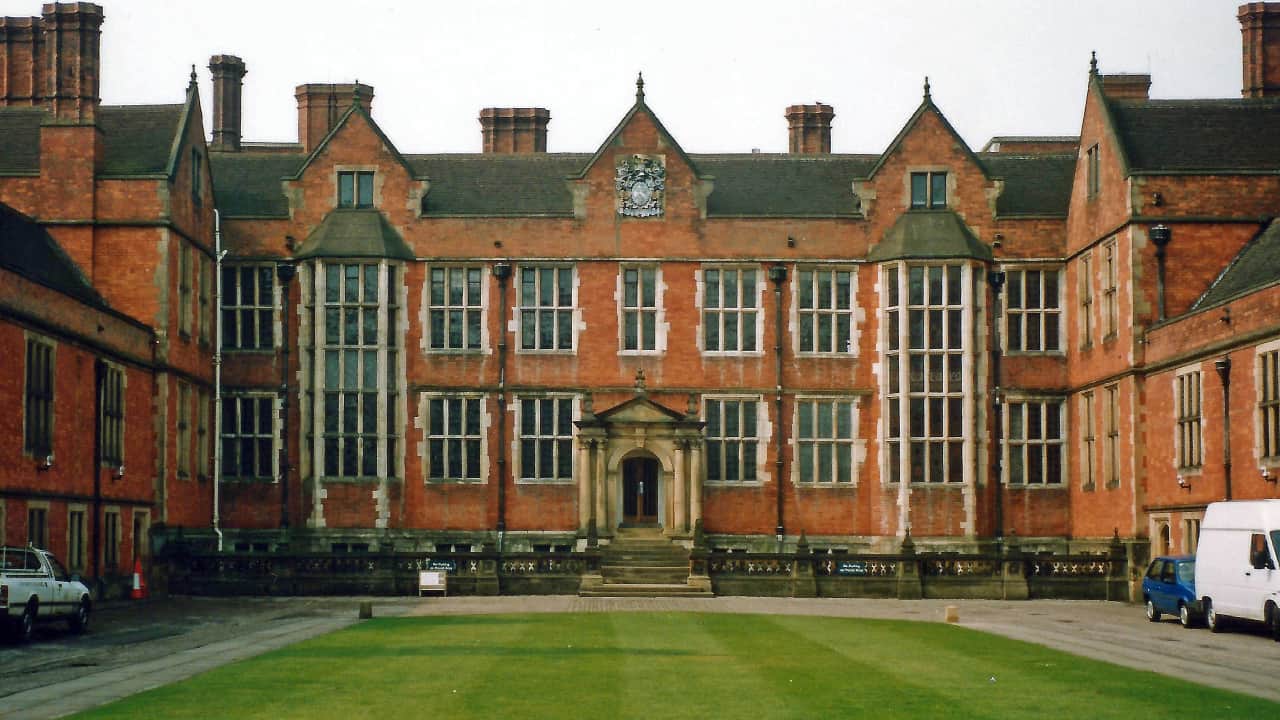 Heslington Hall da Universidade de York - bolsas integrais de doutorado no Reino Unido