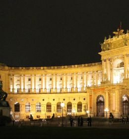 Palácio de Hofburg na Áustra - Peter Drucker Challenge