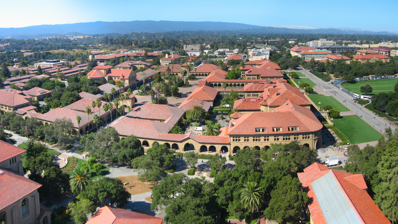 Vista aérea do campus de stanford