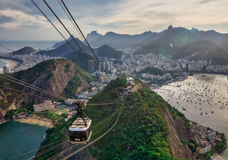 Universidade de Oxford quer abrir programas de mestrado no Brasil Universidade de Oxford quer abrir programas de mestrado no Brasil