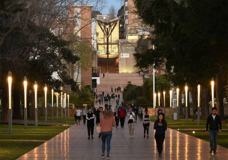 Bolsas de até 100% para cursos de graduação e pós na UNSW Sydney, da Austrália